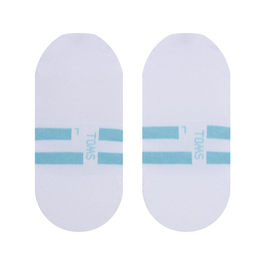 Detailed Image Of Ultimate No Show Socks White
