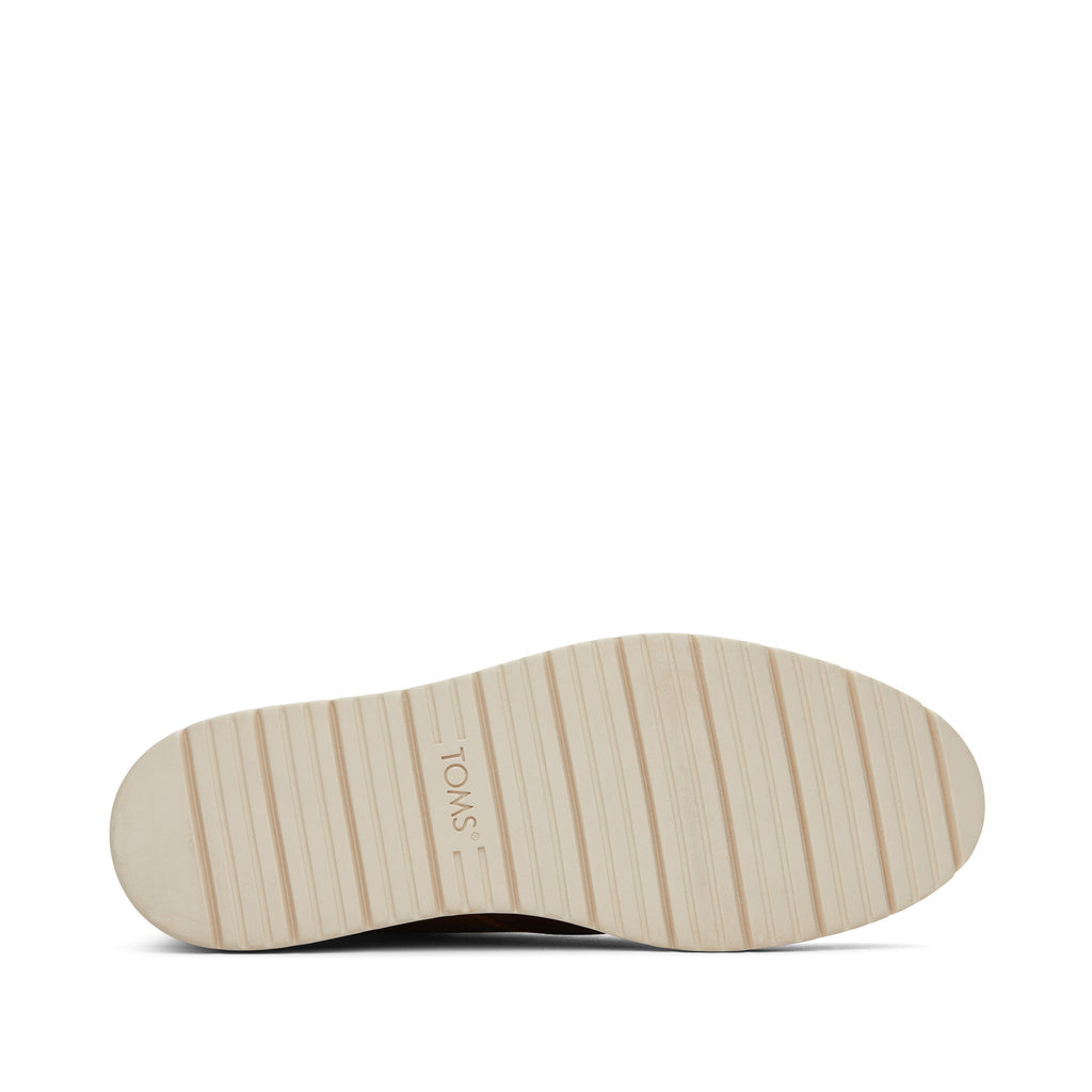 Navi TRVL LITE Ranger Tan Water Resistant Boot Bottom Sole View