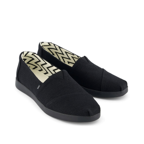 Alpargata Plus All Black Heritage Canvas Front View