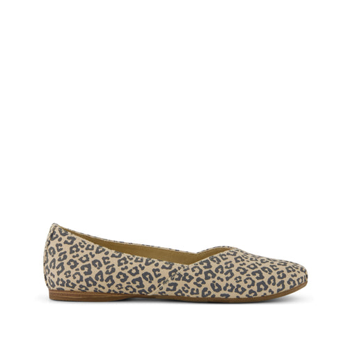 Gemma Flat - Beige Leopard Print Side View