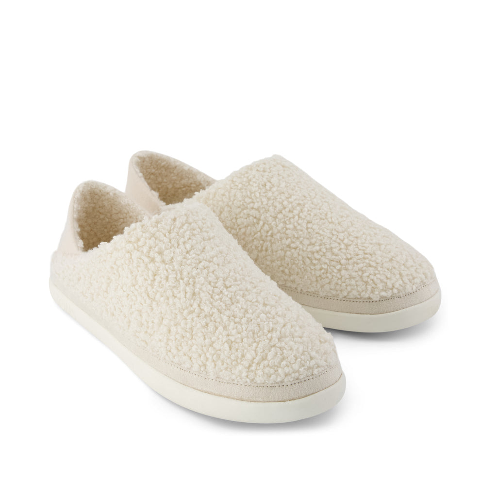Ezra Convertible Slipper - Natural Faux Shearling Front View